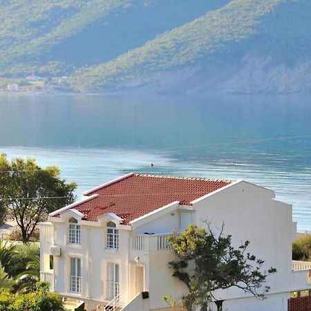 Apartments Villa Marija Петровац Экстерьер фото