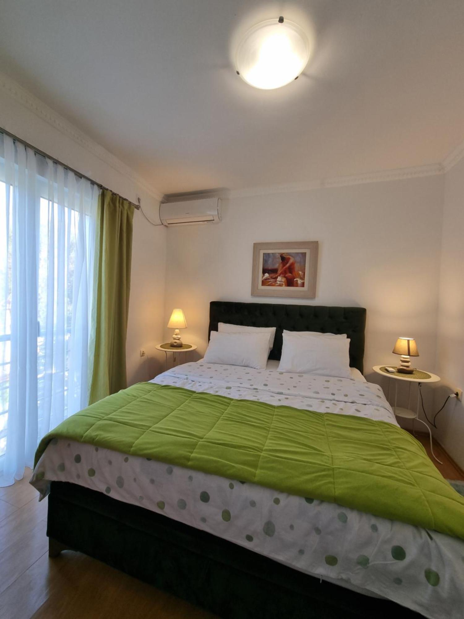Apartments Villa Marija Петровац Экстерьер фото