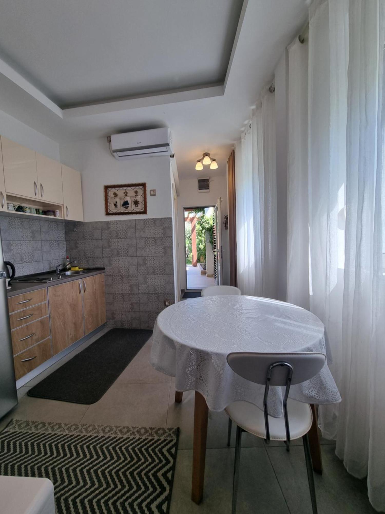 Apartments Villa Marija Петровац Экстерьер фото