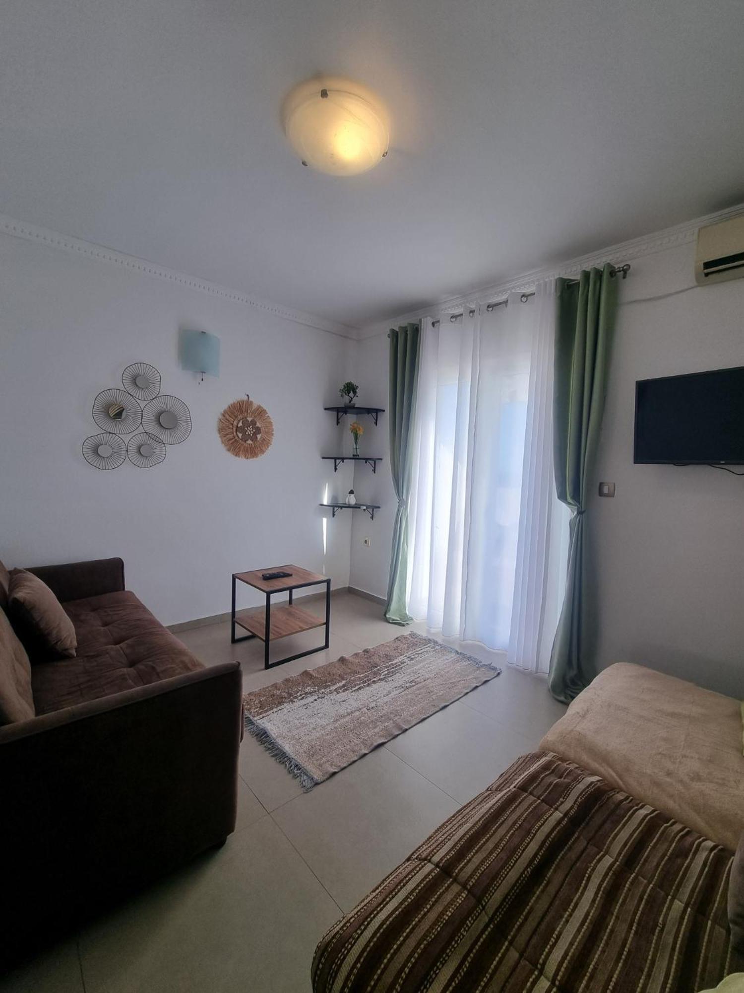 Apartments Villa Marija Петровац Экстерьер фото