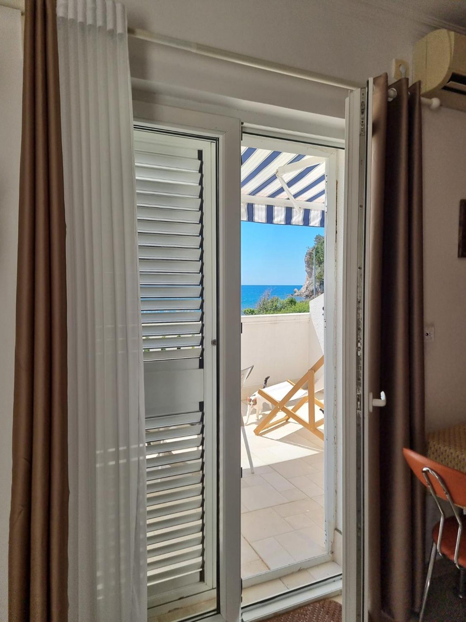 Apartments Villa Marija Петровац Экстерьер фото